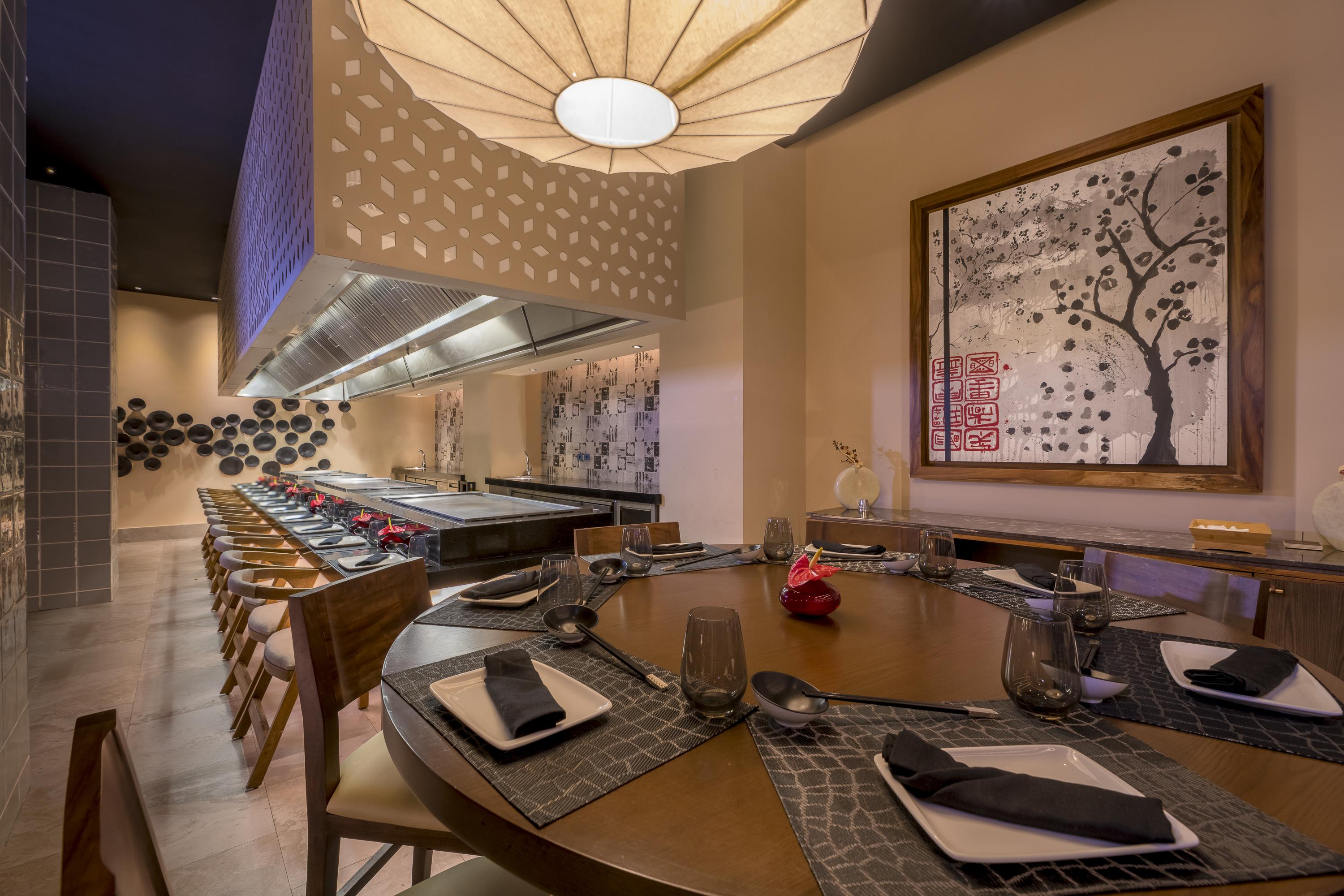 Haven Riviera Cancun (Adults Only) Alfredo V. Bonfil Exteriör bild The interior of the restaurant